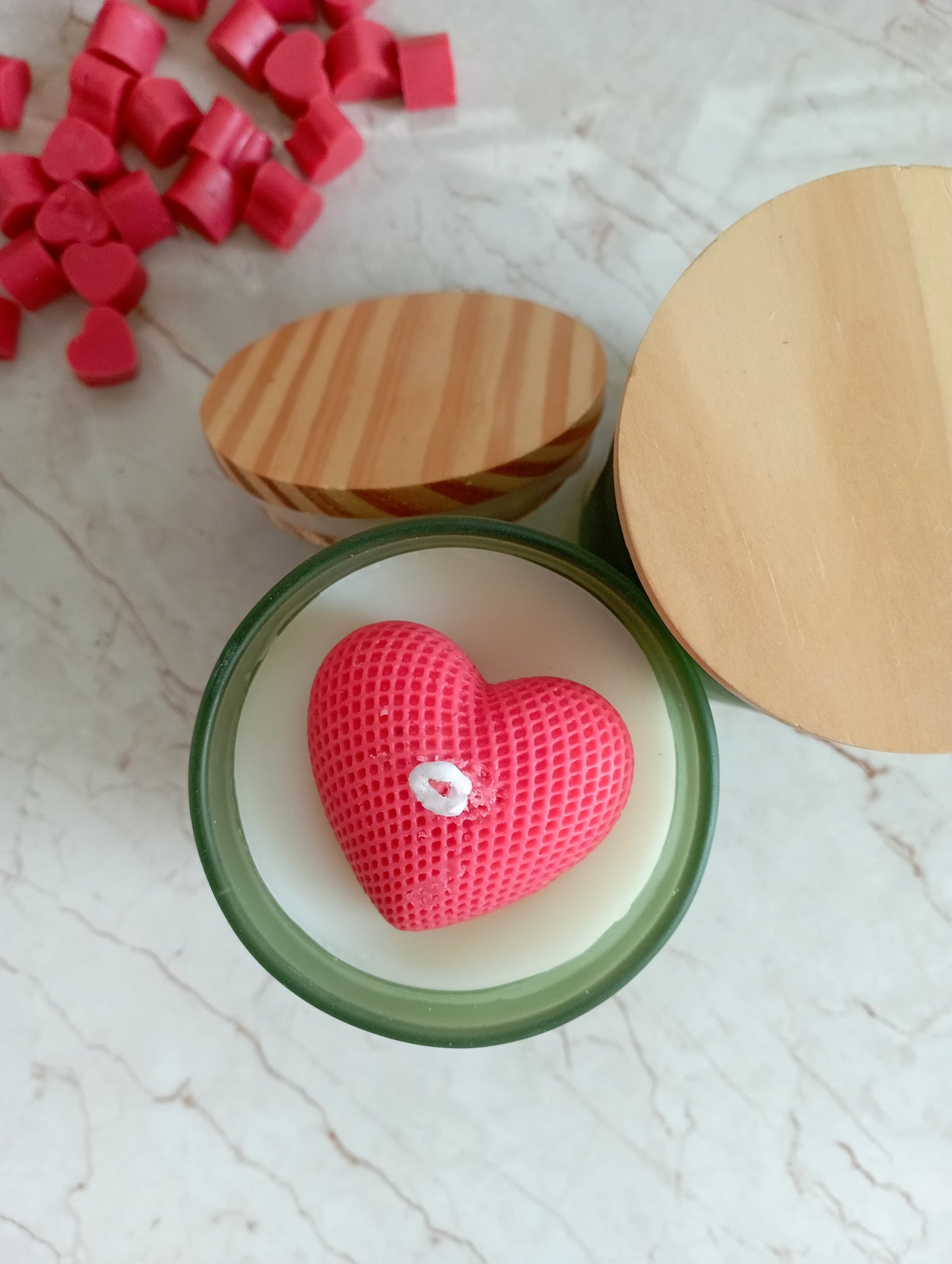 Heart topping candle | Gift to loved ones