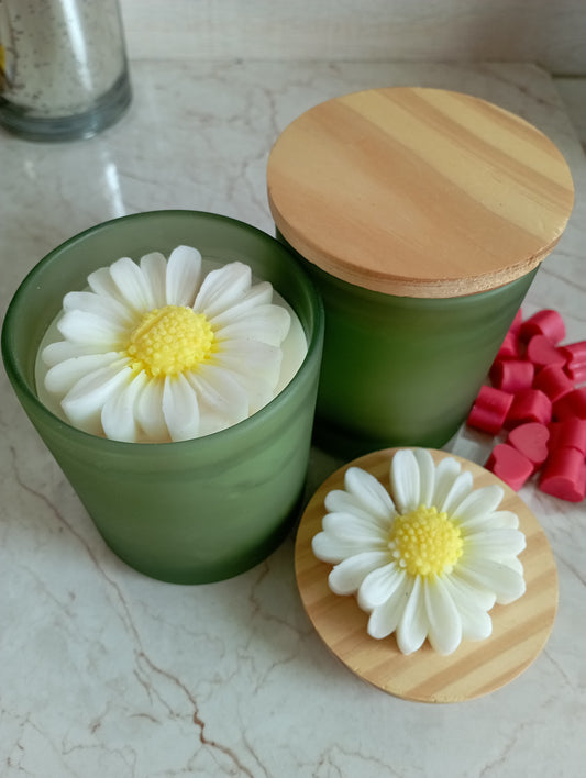 Flower candle | Gift to loved ones